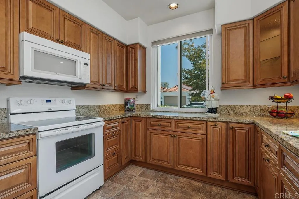 https://cdn.realtyfeed.com/cdn/127/306516490/4636440bb305428399561b5bd307ae5f.webp