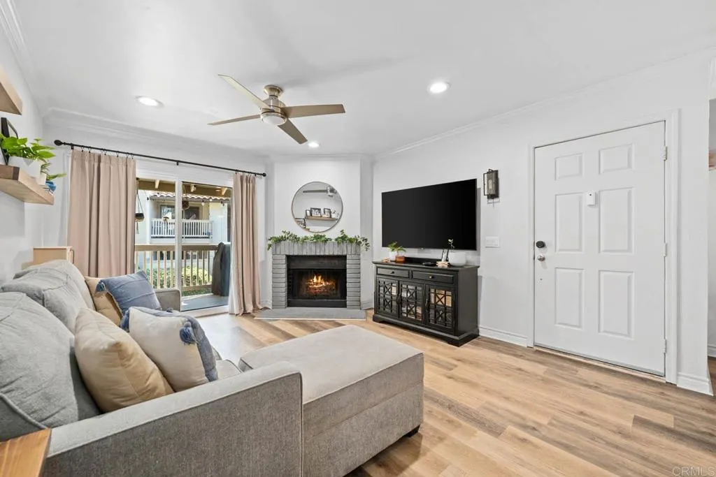 Photo #2: PTP2506116 Listing 