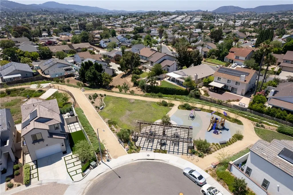 Photo #46: SW25181567 Listing: Photo #46