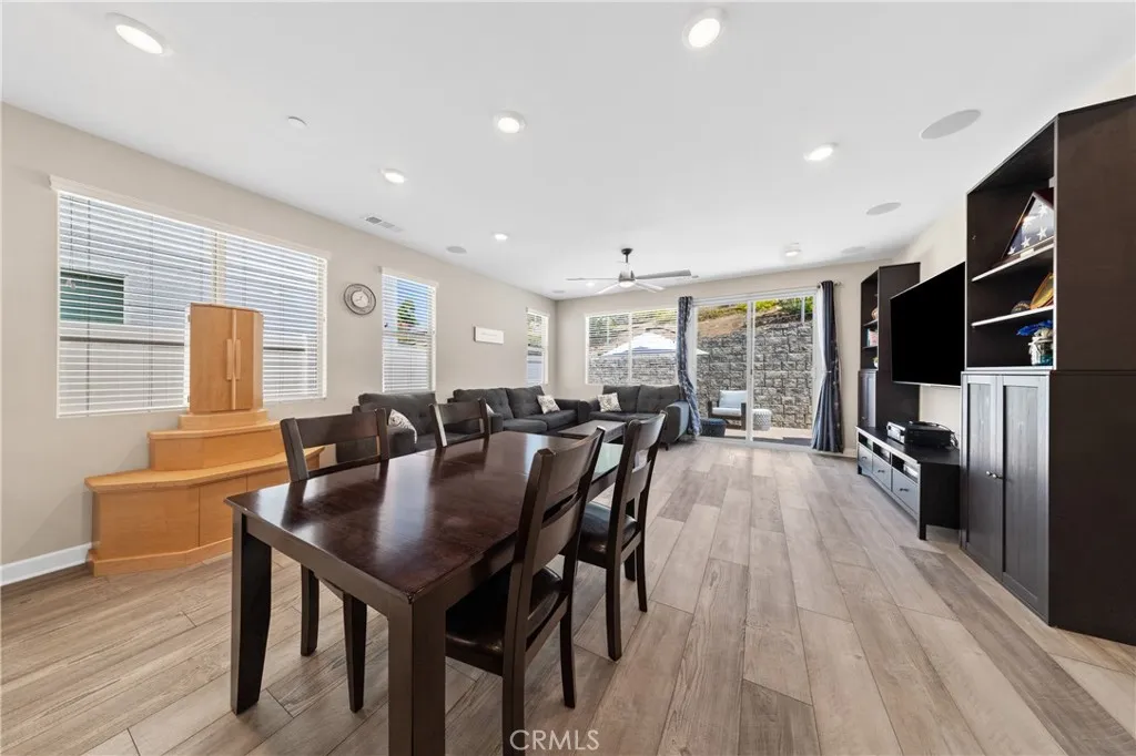 Photo #10: SW25181567 Listing: Photo #10