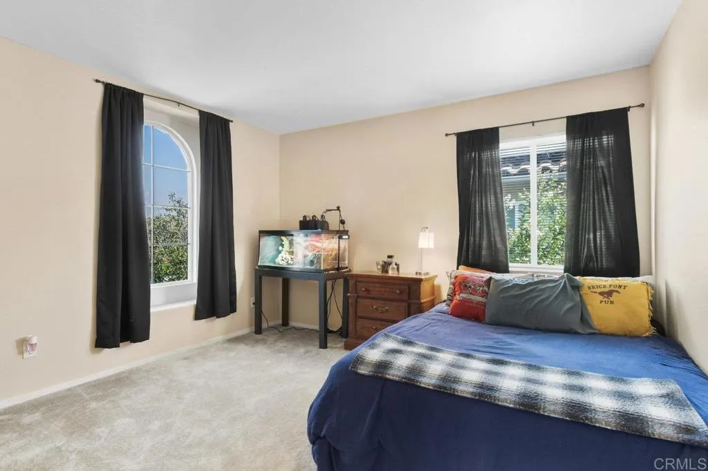 https://cdn.realtyfeed.com/cdn/127/306516585/0d84160a89e6383ab189fef55e14e7dd.webp