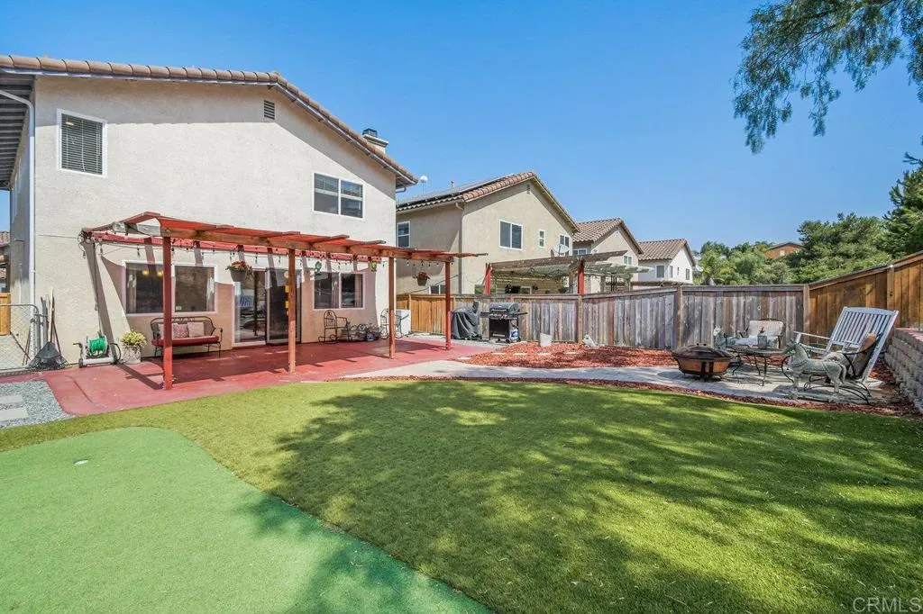 https://cdn.realtyfeed.com/cdn/127/306516585/526a12e33a8ffbc408e50a35cd360f74.webp