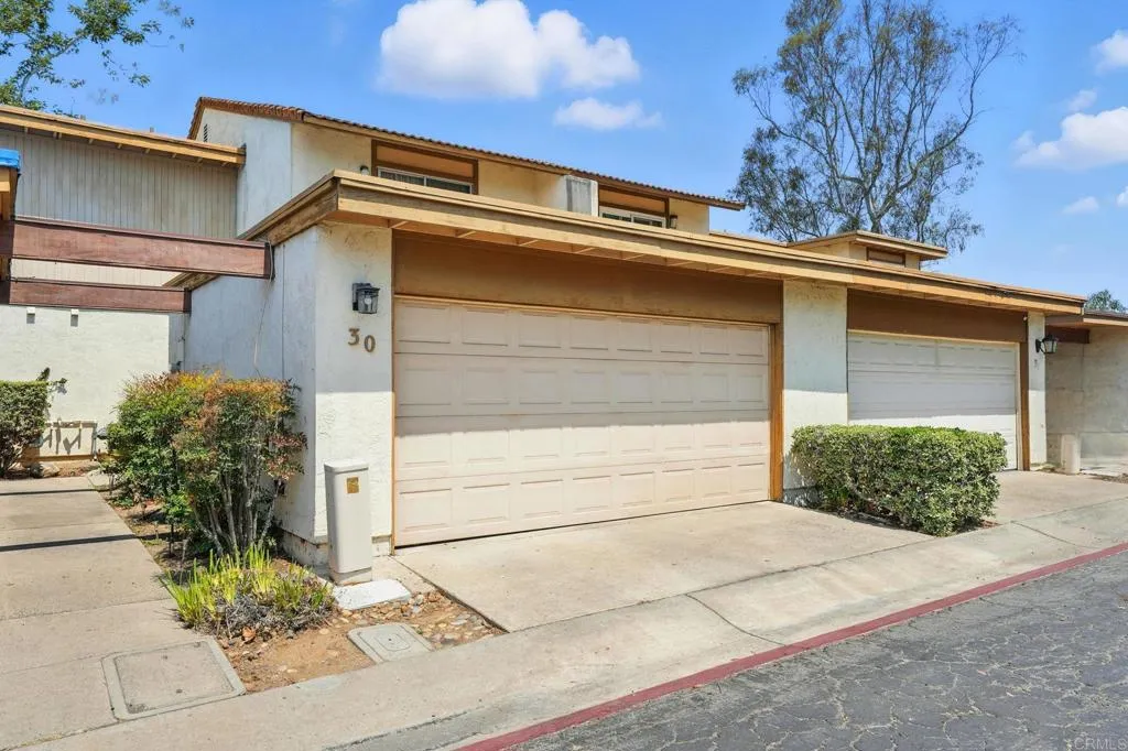 Photo #2: PTP2506119 Listing 