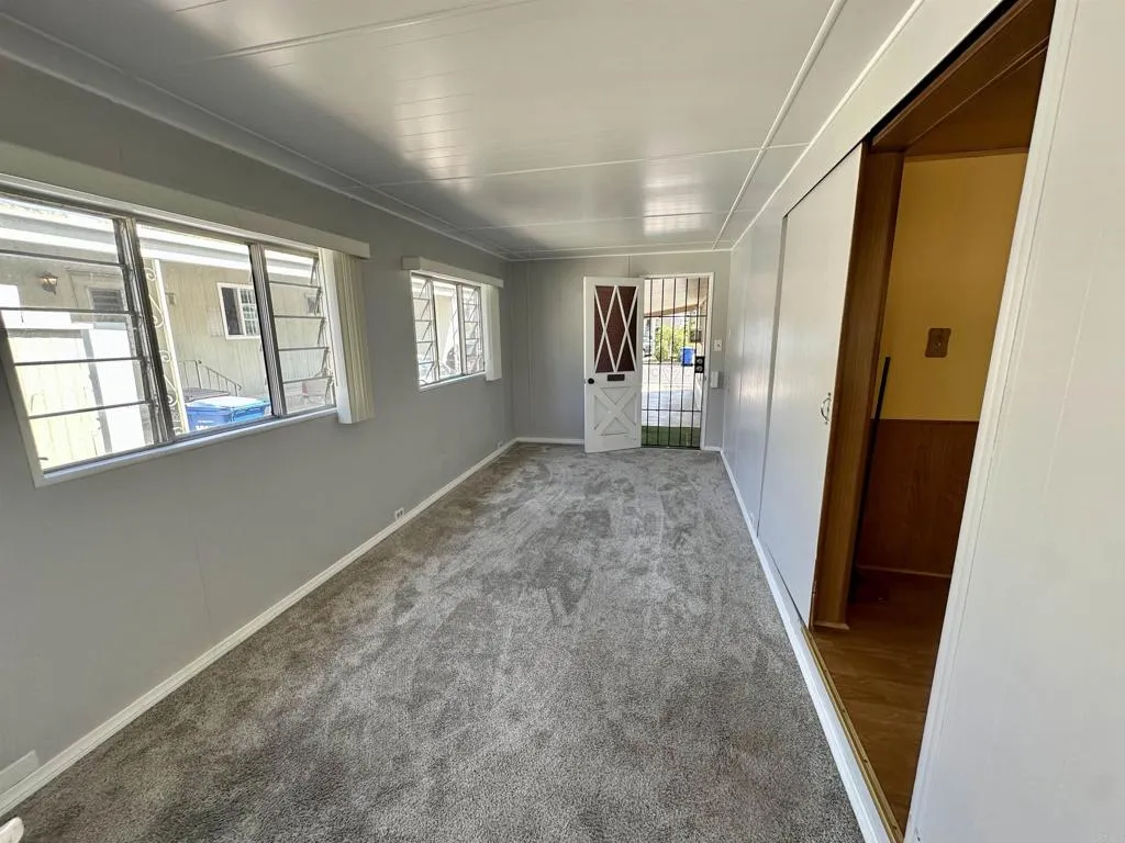 https://cdn.realtyfeed.com/cdn/127/306516682/3cea96cfb7502c139e9e22d2f54b1b1e.webp