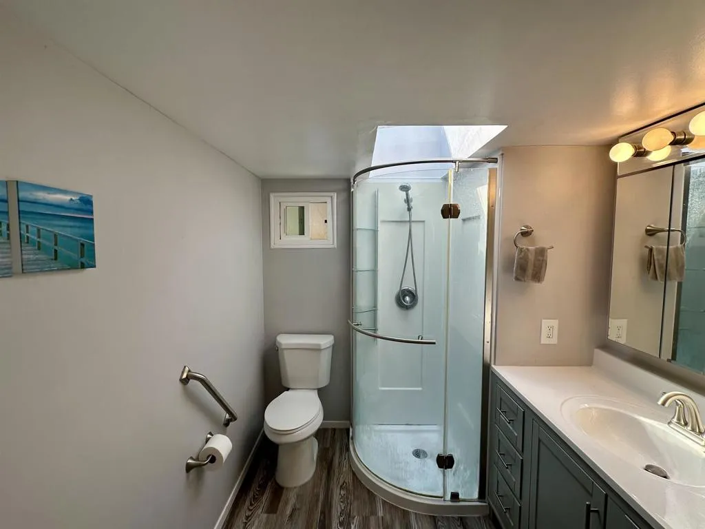 4808 OLD CLIFFS UNIT 4808 1/2, San Diego, CA, 92120