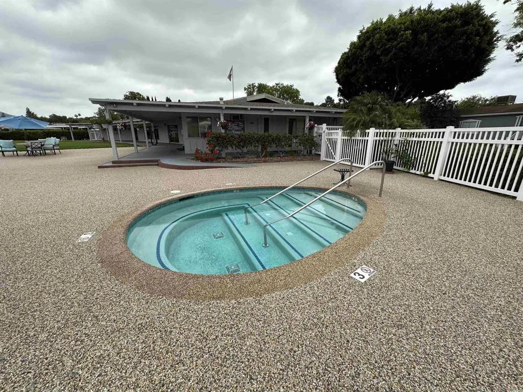 https://cdn.realtyfeed.com/cdn/127/306516682/8d00042d5660227c05298b25bd72bac9.webp