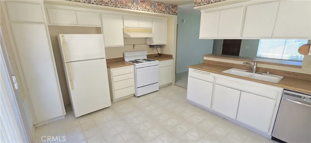905 N L Street, Lompoc, CA 93436 - Photo 5 of 12, Lompoc, CA
