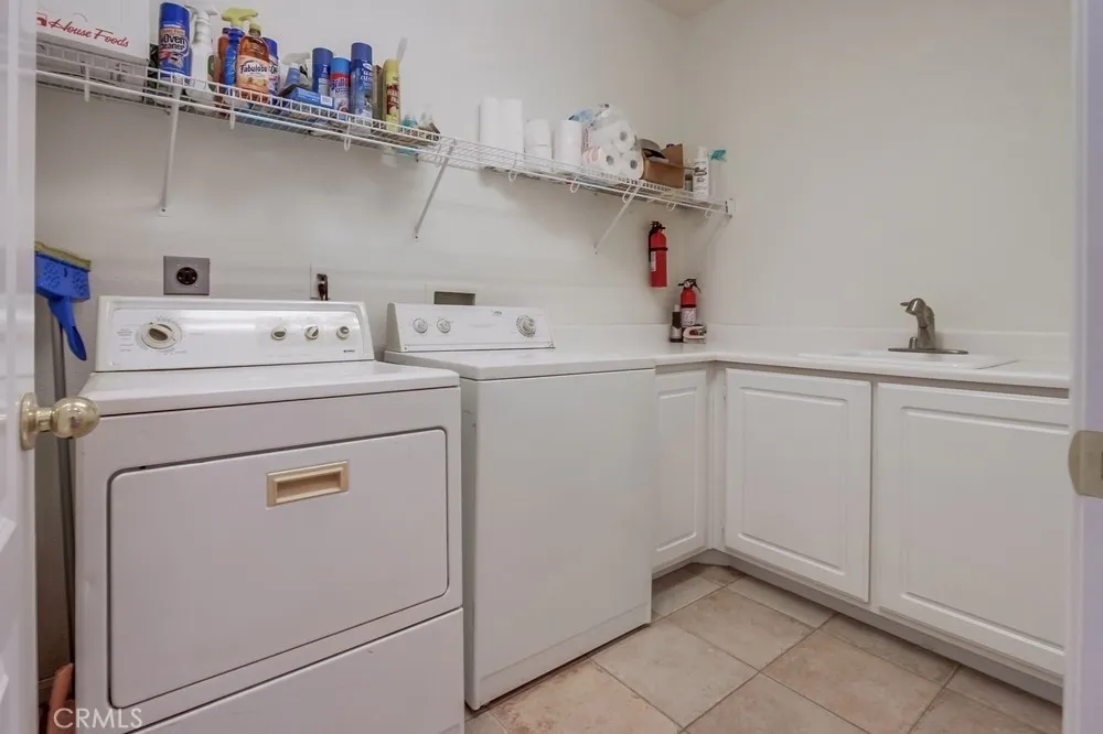 https://cdn.realtyfeed.com/cdn/127/306516925/44b7d4d09d0a9ed214f05d603e6e0116.webp