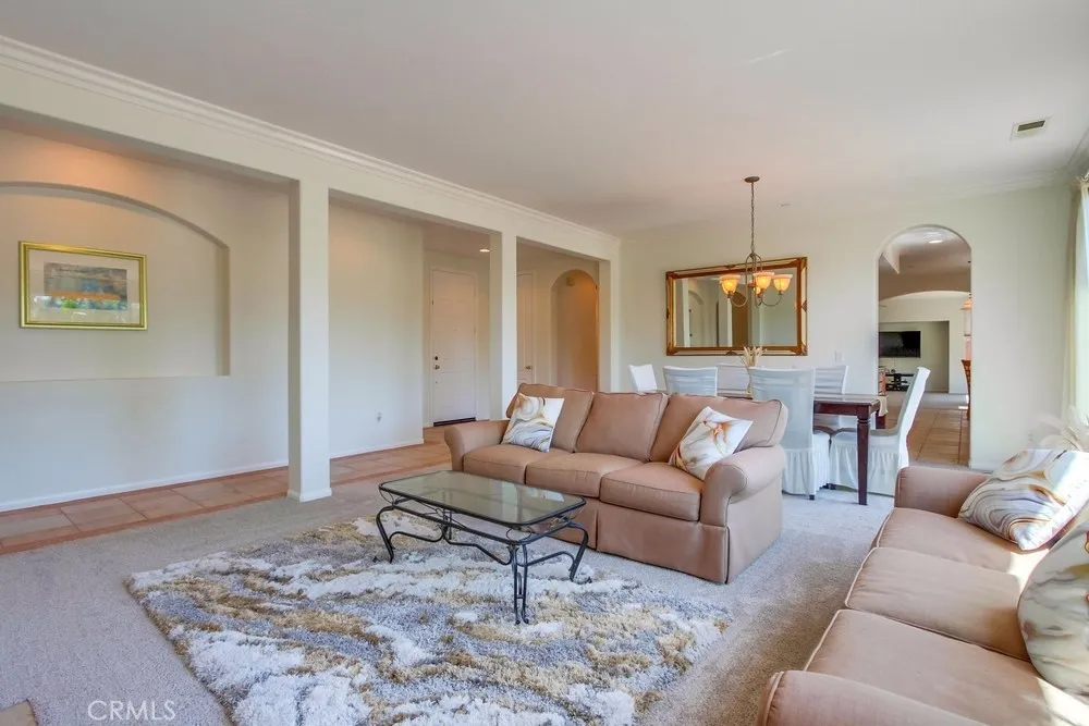https://cdn.realtyfeed.com/cdn/127/306516925/6294706ed771d891a4a928ae1db25f29.webp