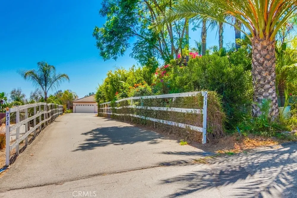 https://cdn.realtyfeed.com/cdn/127/306516925/65e1b0a0e77891a4216796d559f01eb0.webp