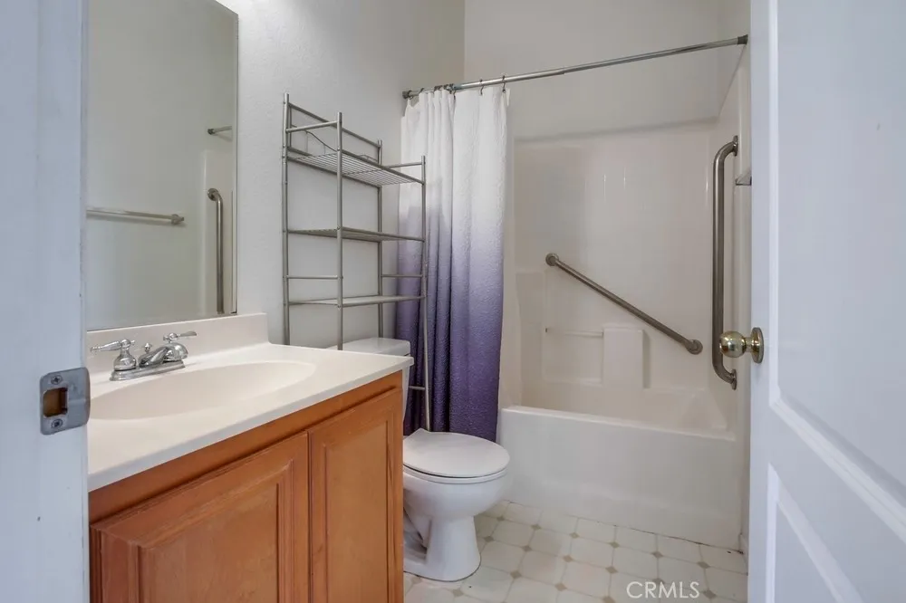 https://cdn.realtyfeed.com/cdn/127/306516925/c38fe0123919f8bdc69e5ec393b1bad4.webp