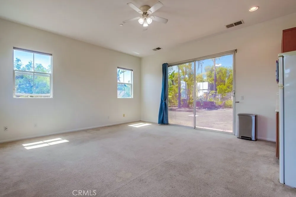 https://cdn.realtyfeed.com/cdn/127/306516925/c9d3b236e5ddd0ed165c21f60a65982e.webp