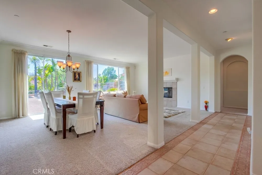 https://cdn.realtyfeed.com/cdn/127/306516925/d4915438dc3d4eed9535aefc4ebcf5c2.webp