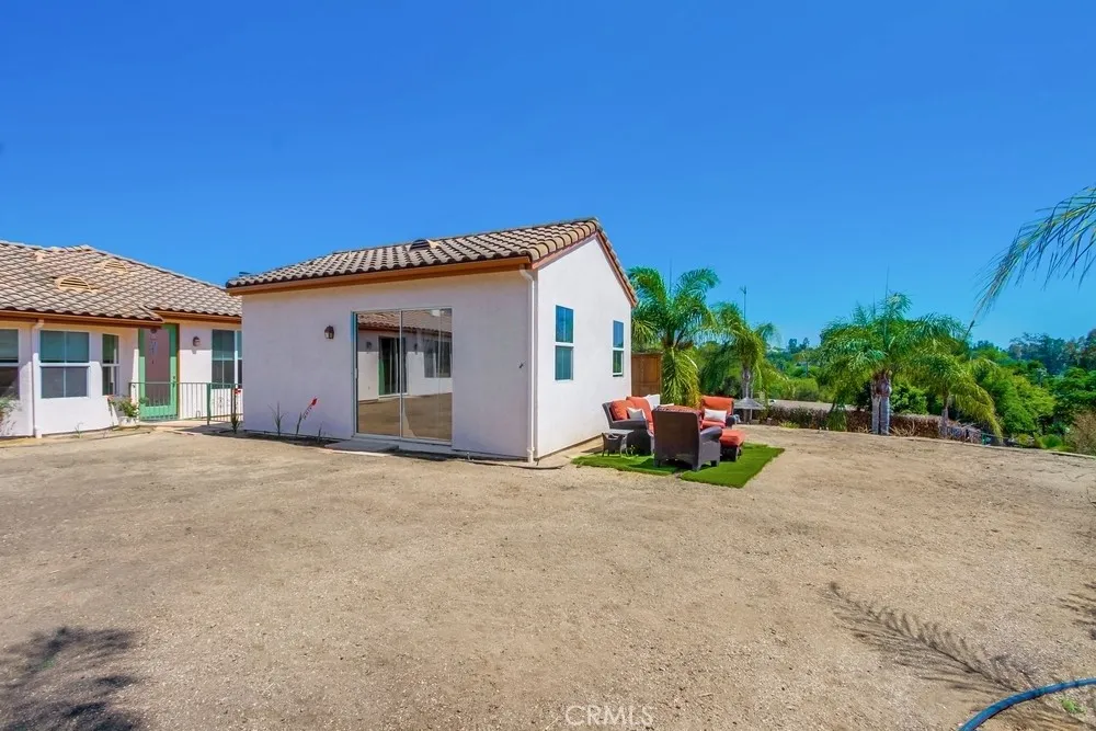 https://cdn.realtyfeed.com/cdn/127/306516925/f181818d3d98c6222fc8407c88707dbf.webp
