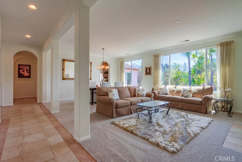 https://cdn.realtyfeed.com/cdn/127/306516925/fa3b262f6150cf6c6fc15fe7b50b10f2.webp
