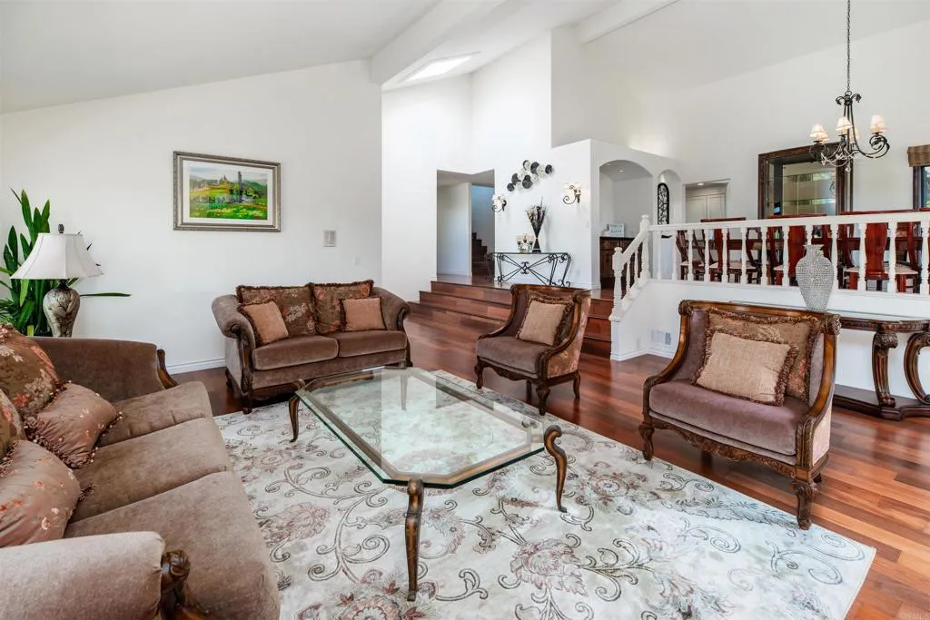 https://cdn.realtyfeed.com/cdn/127/306516928/4e1f3a73d0e578a2ba26f1d55e010b53.webp