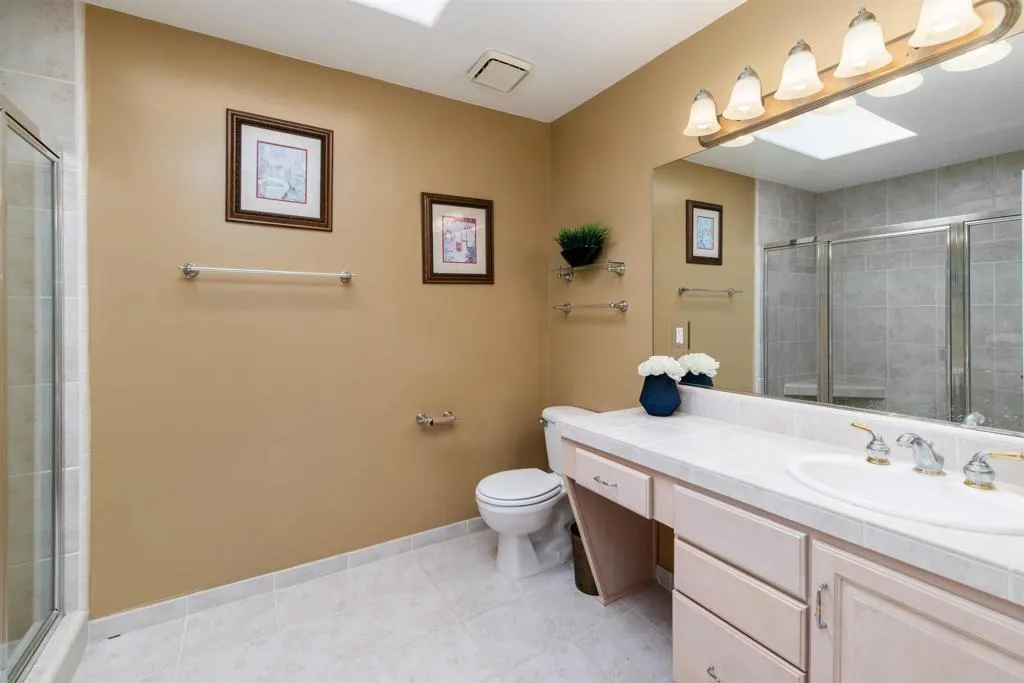https://cdn.realtyfeed.com/cdn/127/306516928/e06e01fd096334ebe2f4d45149f0a223.webp