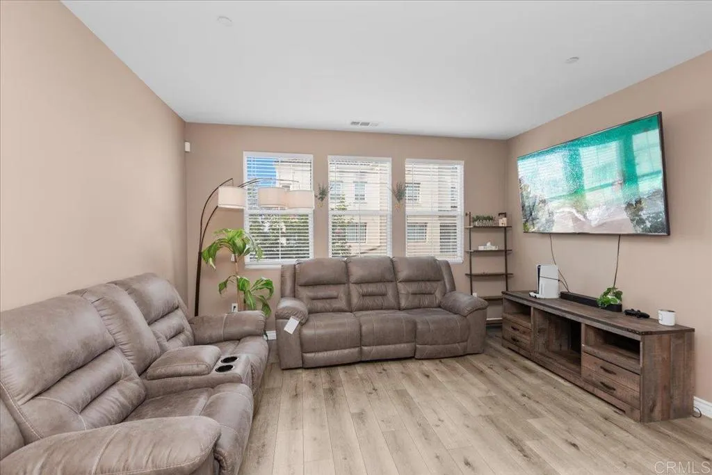 Photo #13: PTP2506129 Listing: Photo #13