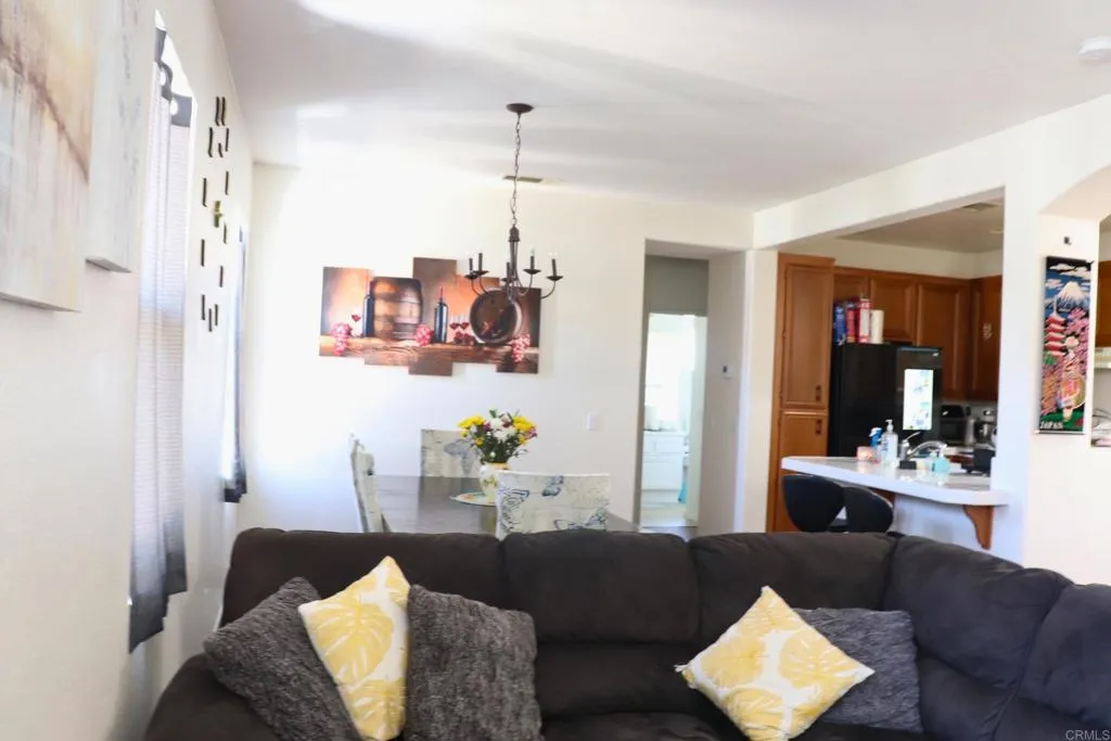 Photo #2: PTP2506131 Listing 