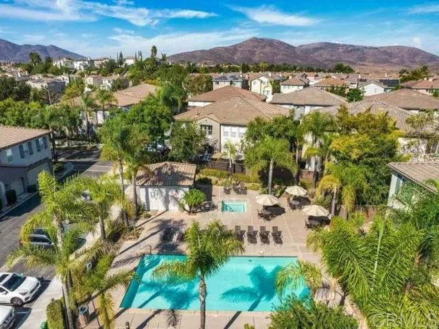https://cdn.realtyfeed.com/cdn/127/306517006/313c69d423aa5427f1e1858d77b5e862.webp