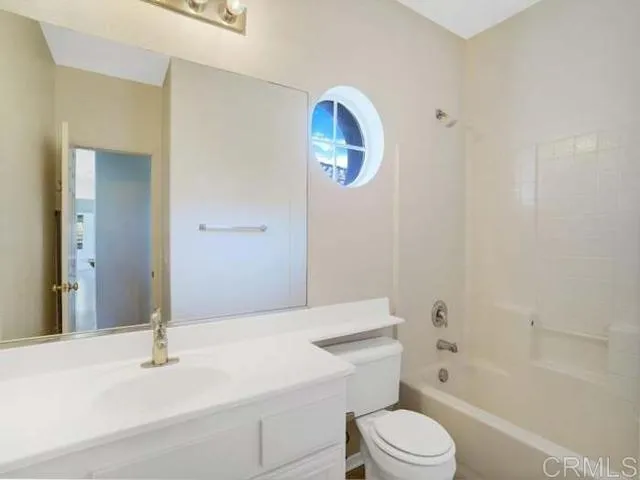 Photo #4: PTP2506131 Listing 