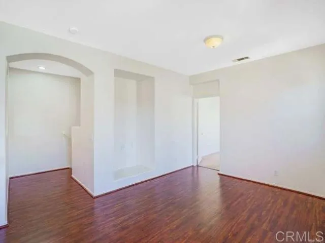 Photo #6: PTP2506131 Listing 