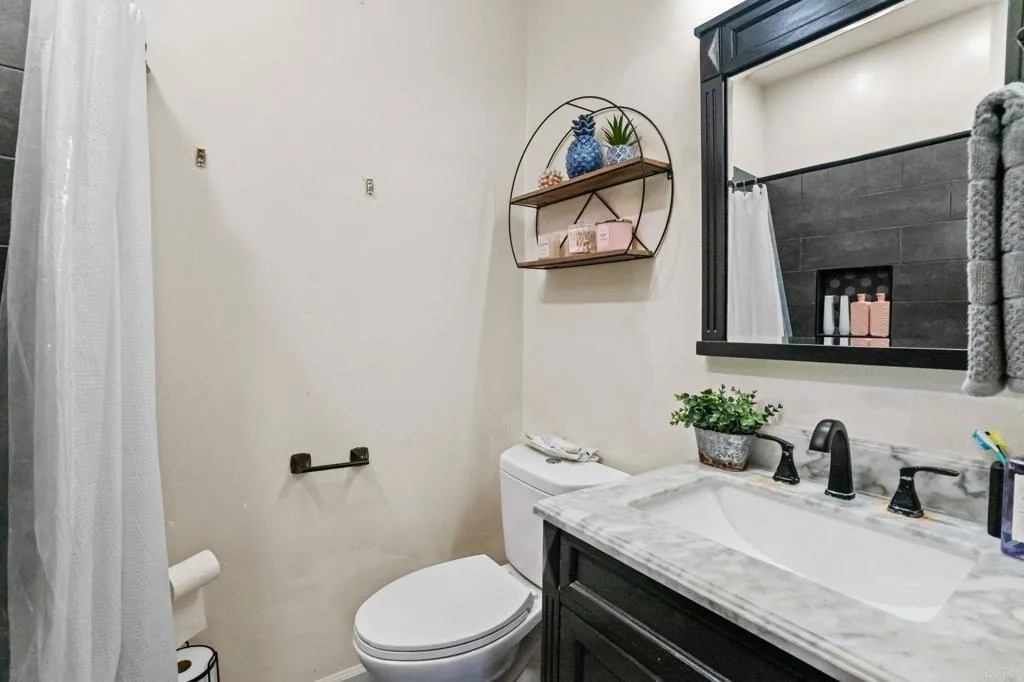 https://cdn.realtyfeed.com/cdn/127/306517094/26858e6a6a0ec0832305a9ad0f514b9c.webp