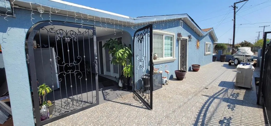 https://cdn.realtyfeed.com/cdn/127/306517094/70e3e895222962706a101adc34c99d6d.webp