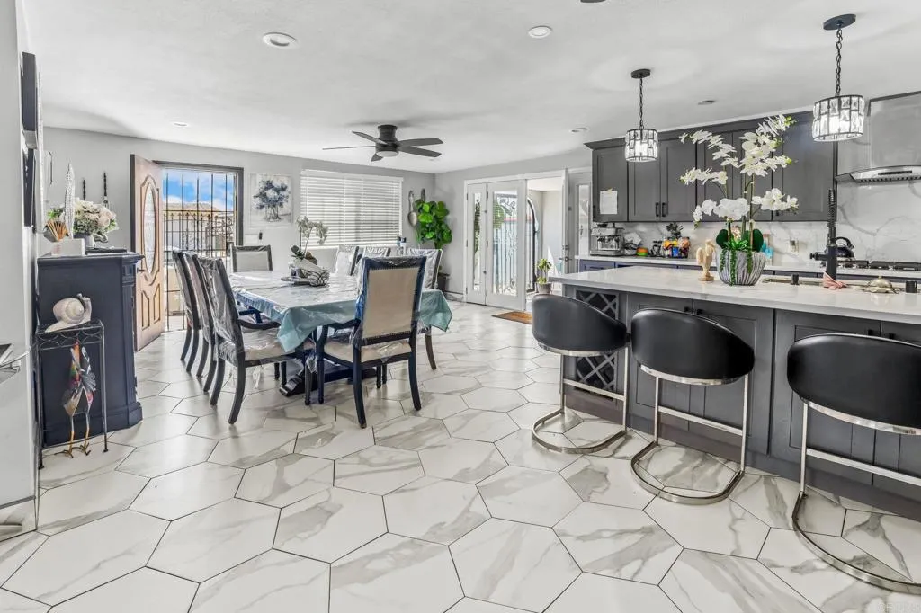 https://cdn.realtyfeed.com/cdn/127/306517094/ab2e06aadbc6ec8d8a61fa74d0b3416d.webp