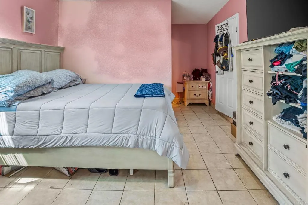 https://cdn.realtyfeed.com/cdn/127/306517094/b3ec6ff20858c71caeaccb6eb80b0f3f.webp