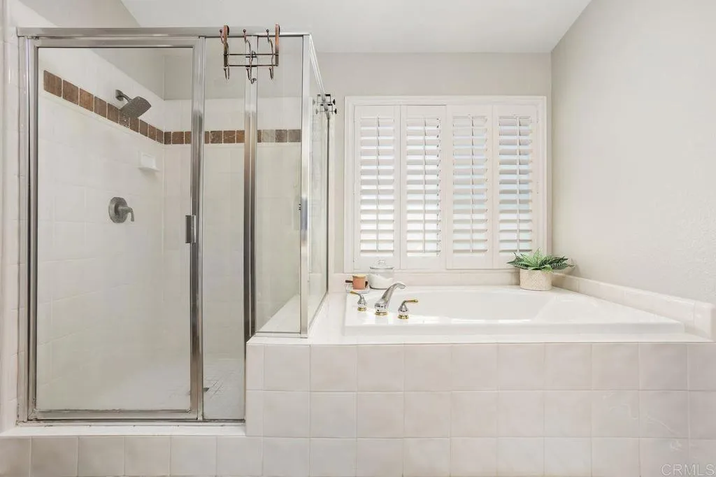 https://cdn.realtyfeed.com/cdn/127/306517117/5ede33927e3b5c7f89ed53509b403f85.webp