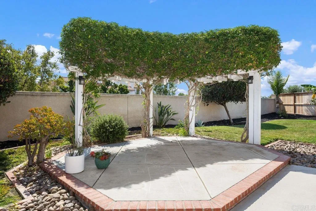 https://cdn.realtyfeed.com/cdn/127/306517117/6b4d12530174715b46fd5ed9a7e5fdbf.webp