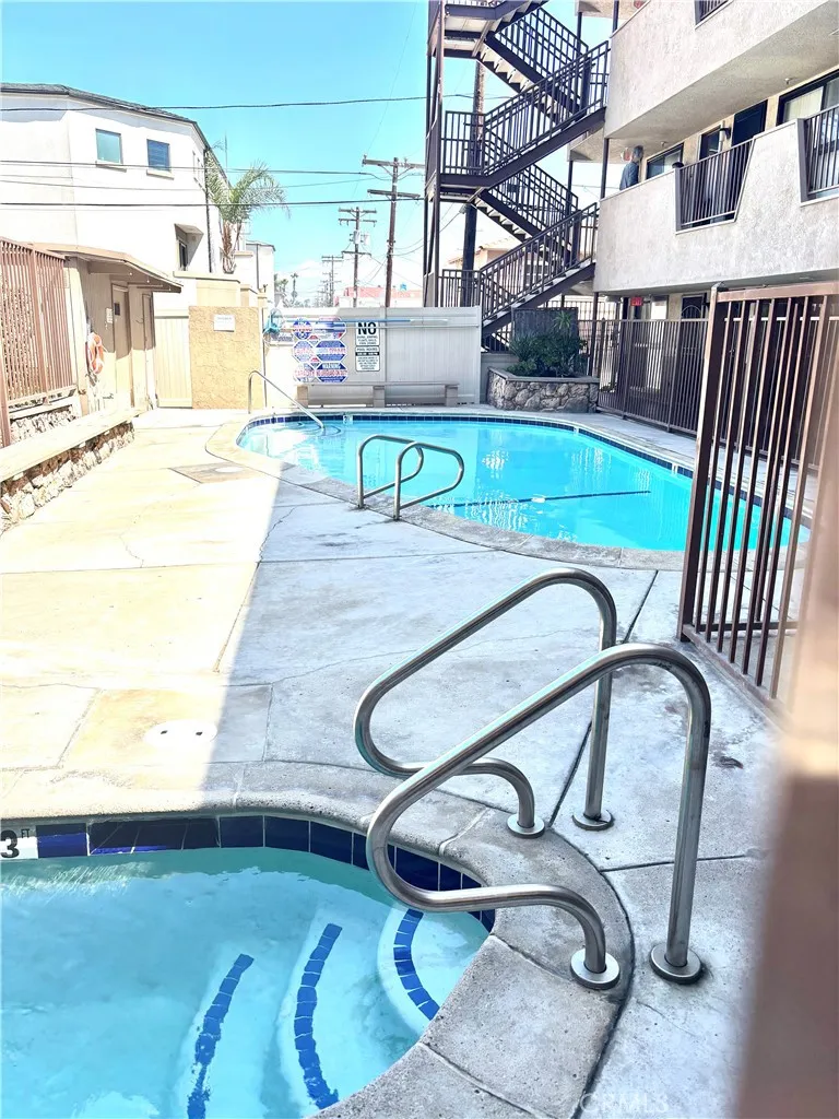 https://cdn.realtyfeed.com/cdn/127/306517187/107a690b41173942b9083738d083b2ff.webp