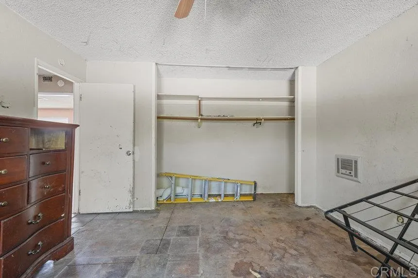 https://cdn.realtyfeed.com/cdn/127/306517223/5bad511e693d5f1021a66c0b4d7c7d92.webp