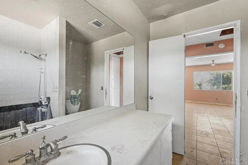 https://cdn.realtyfeed.com/cdn/127/306517223/b32c35d899e04f04a6d91677d84e6bd1.webp