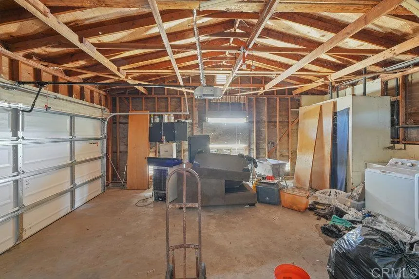 https://cdn.realtyfeed.com/cdn/127/306517223/b41d50711f8293427321bbe7003e170a.webp