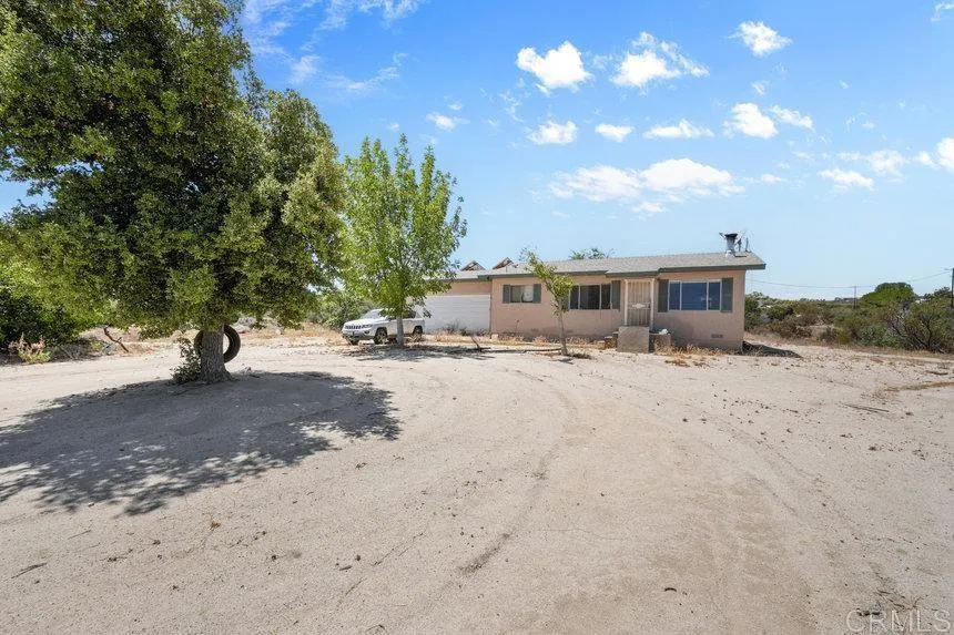 https://cdn.realtyfeed.com/cdn/127/306517223/dba7c345b961ccc40022676f0a006494.webp