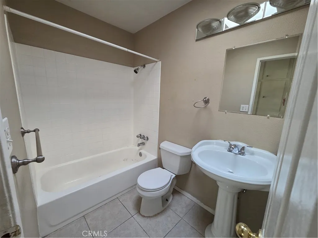 https://cdn.realtyfeed.com/cdn/127/306517250/66a12dc14ccc1c18844c058eea2c759e.webp