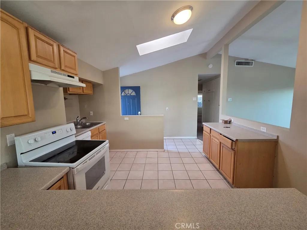 https://cdn.realtyfeed.com/cdn/127/306517250/d2a45e389ad9384ae66f0be280041c41.webp