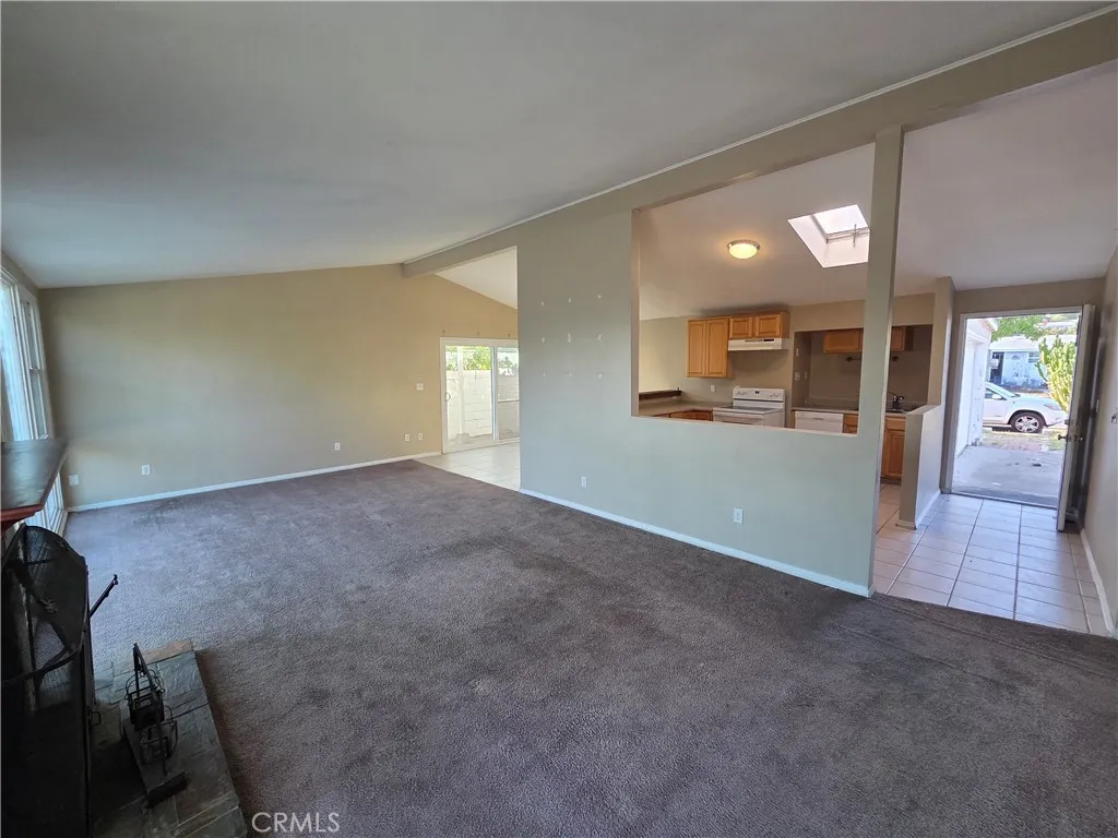 https://cdn.realtyfeed.com/cdn/127/306517250/d406e209bd44b997cd3678bf883f362a.webp