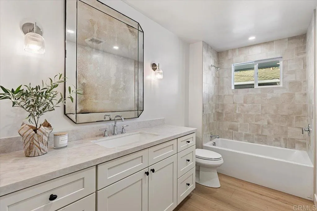 https://cdn.realtyfeed.com/cdn/127/306517309/078fb5841ffb42f453b13616612e5929.webp