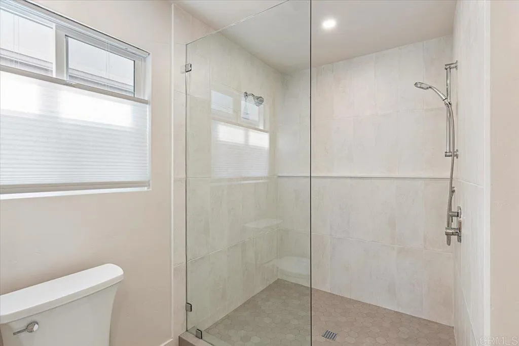 https://cdn.realtyfeed.com/cdn/127/306517309/2861a9d0e24356fc823decbea518ff2a.webp