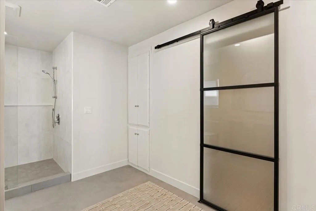 https://cdn.realtyfeed.com/cdn/127/306517309/8c66a6acbaa6353e4f52d8ee7e3e5b74.webp