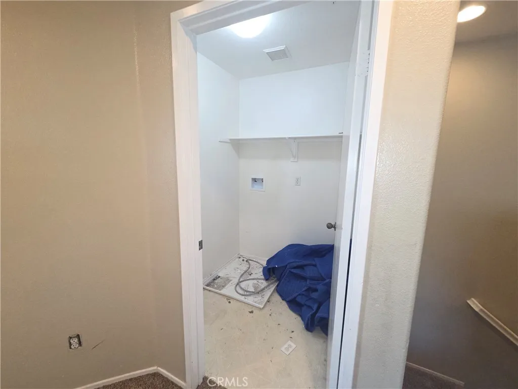 https://cdn.realtyfeed.com/cdn/127/306517330/fbf8d707ac1ed9de99bb7b02c2e20844.webp