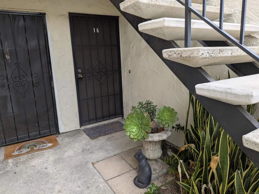 Photo #5: PTP2506152 Listing 