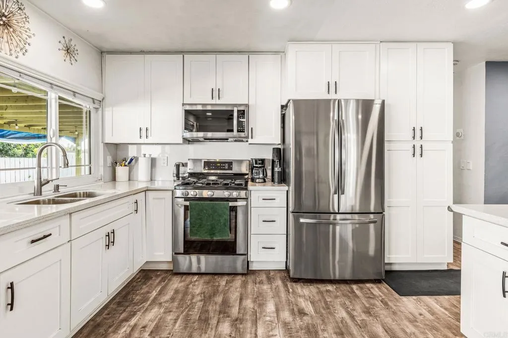 https://cdn.realtyfeed.com/cdn/127/306517382/94d0827321f981c5587b8e81fa4791ee.webp