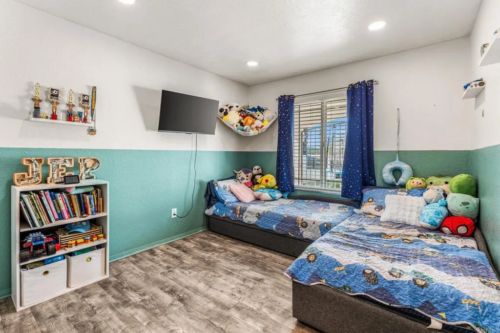 https://cdn.realtyfeed.com/cdn/127/306517382/981ce63b42f7c488ea6f8509ab48f346.webp