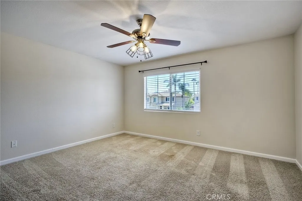https://cdn.realtyfeed.com/cdn/127/306517400/0b56afb1e863bdd0de87dbc4f663929c.webp