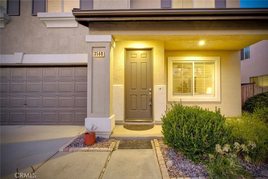 https://cdn.realtyfeed.com/cdn/127/306517400/168fa1f862f9812e38bbeec268d72b5b.webp