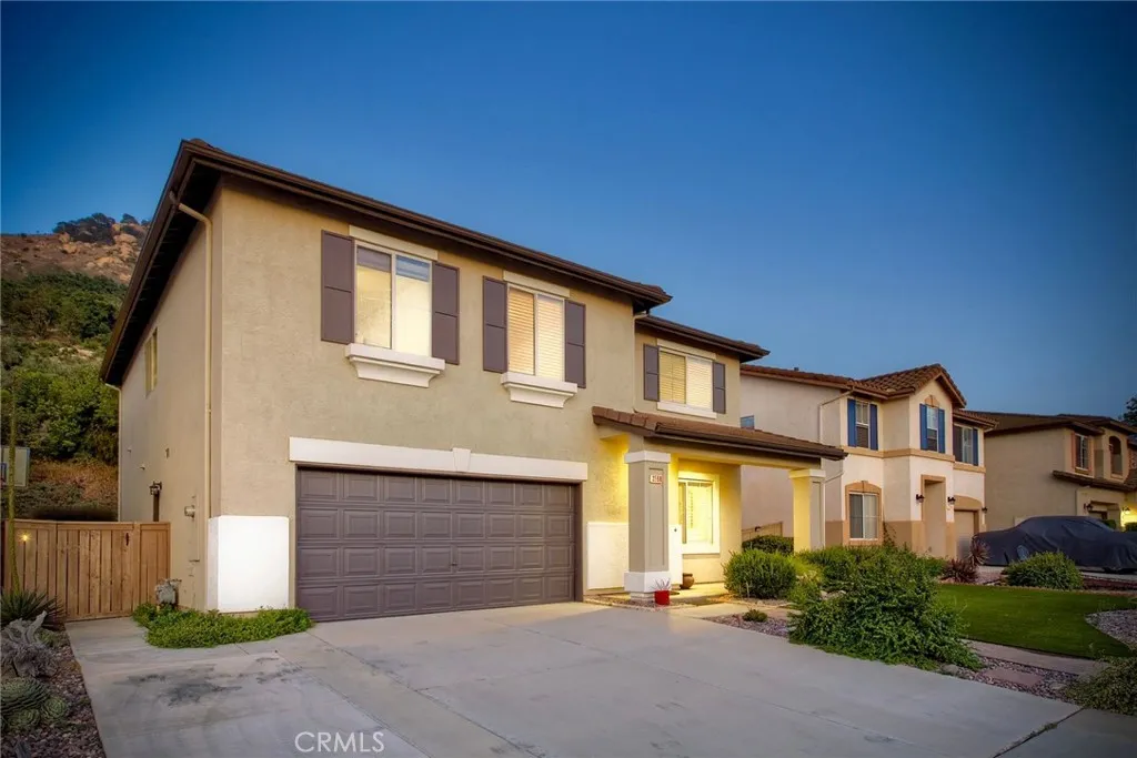 https://cdn.realtyfeed.com/cdn/127/306517400/1f42c62cc8942a38c32329879839cc54.webp